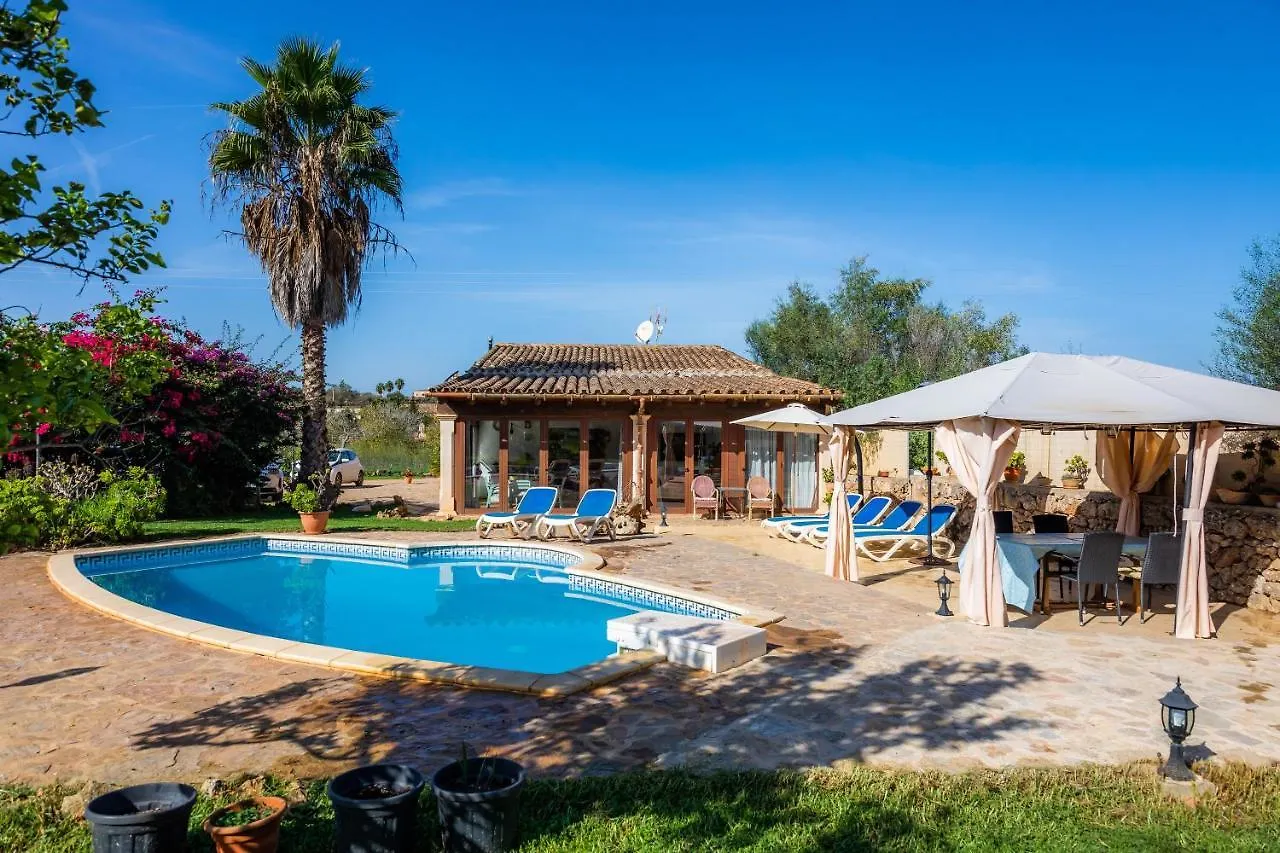 Finca Pep Sineu  0*, Sineu (Mallorca) Spain